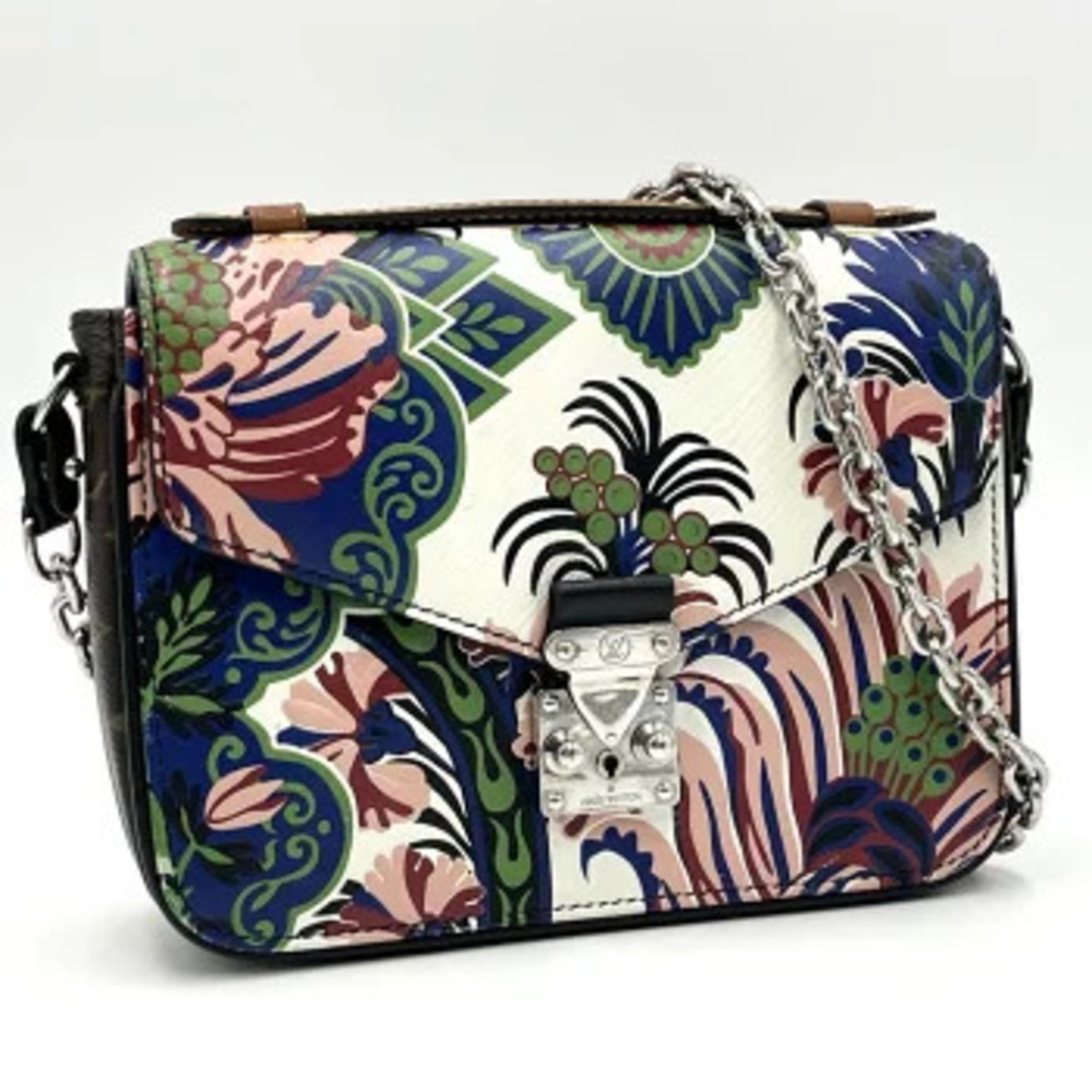 Louis Vuitton Pochette Metis Flower Monogram Shoulder Bag Canvas White Tan